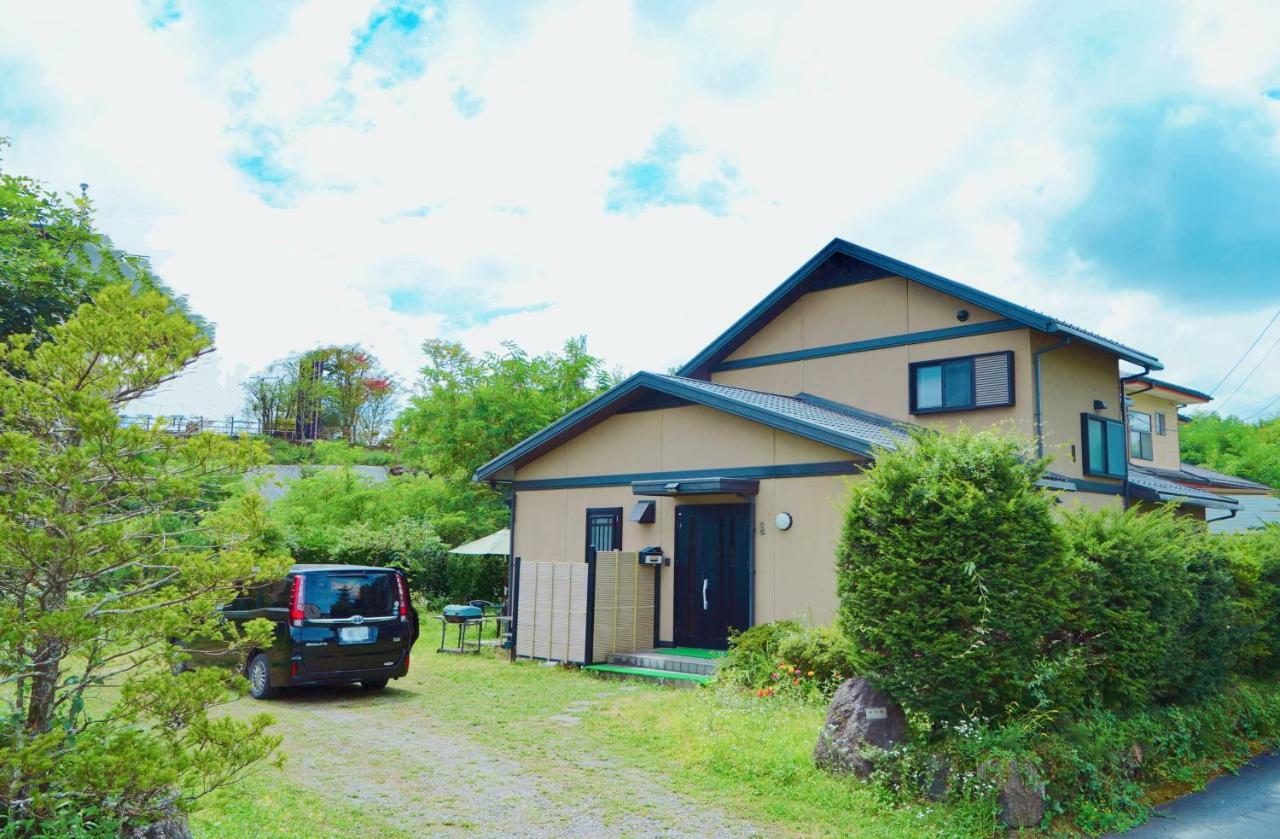 富士の樱house 宝栄 Villa ฟูจิคาวากุจิโกะ ภายนอก รูปภาพ